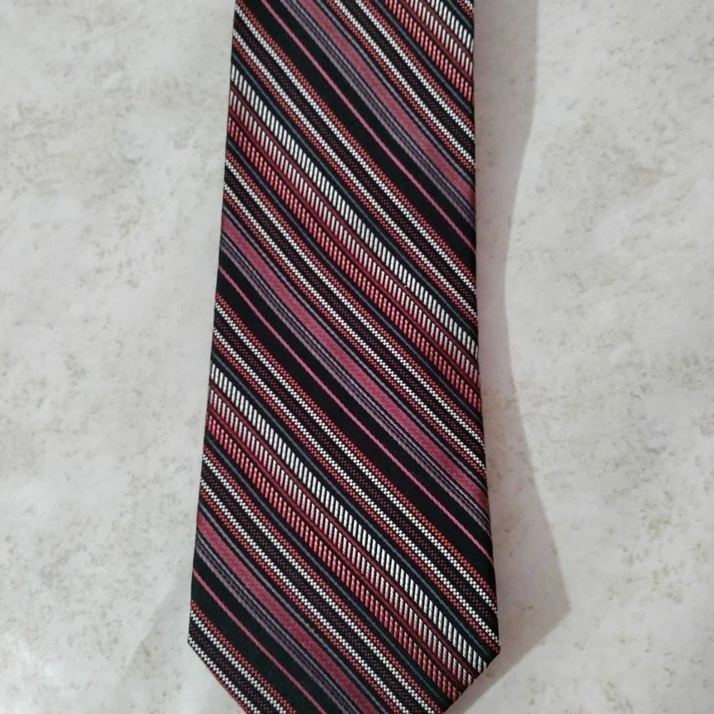 Bruno Piattelli 100% Silk necktie handmade